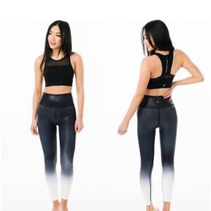 ZYIA Active Metallic Ombré Leggings